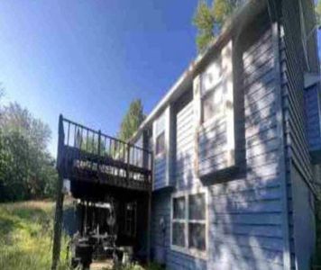 630 SE River Heights Rd, Lecompton, KS, 66050