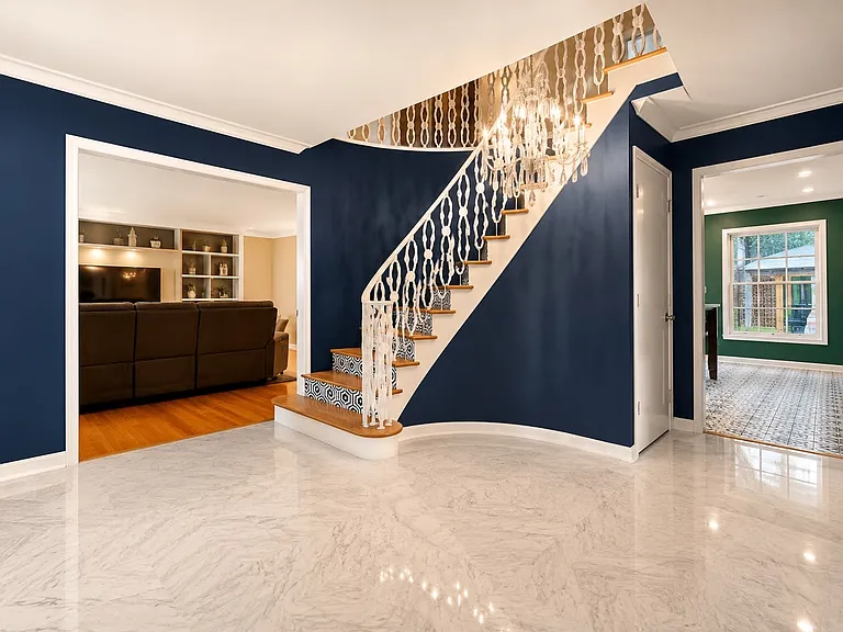 25795 Livingston Cir — Photo 49