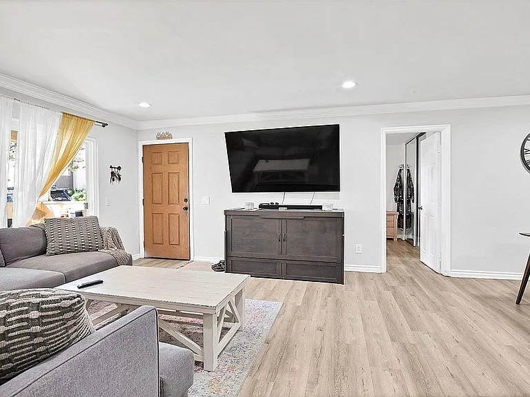 5054 Los Morros Way — Photo 1