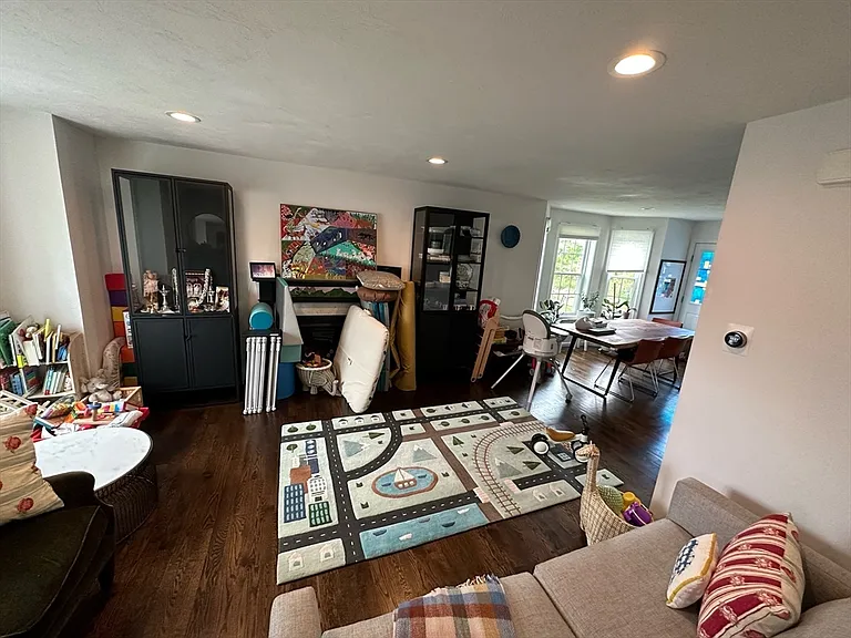 3 Riley Rd #3 — Photo 2