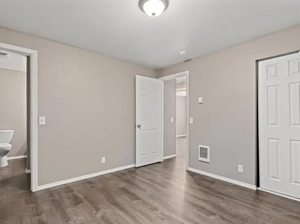 Madison St Duplex, 507 Madison St, Everett, WA 98203