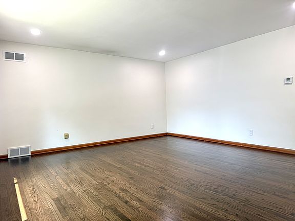 2nd image of 102 Harrison Ave