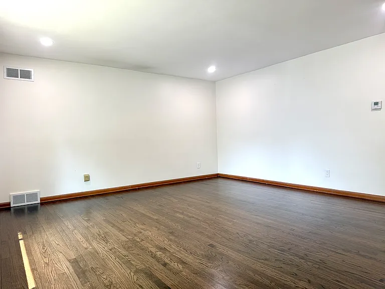 102 Harrison Ave — Photo 2