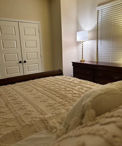 15015 Lake Shore Ave — Photo 16