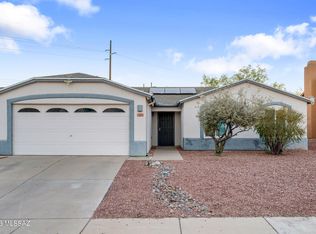 8742 N Silver Moon Way, Tucson, AZ 85743