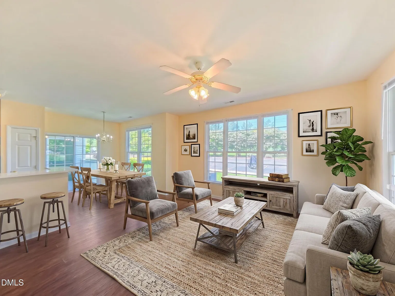2 bed, 2.0 bath, 1100 sqft, $1,650 — Photo 1