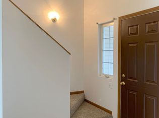 460 N School St, Diamond, IL 60416