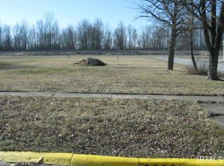 0 E Oak St, Butler, IN 46721