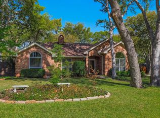 1306 Dahlia Dr, Grand Prairie, TX 75052