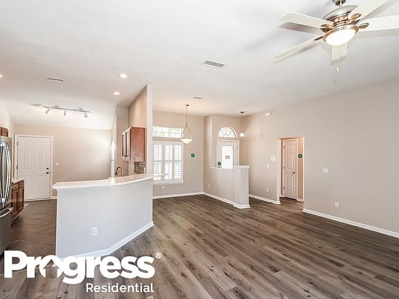 5th image of 10970 Acorn Park Ct