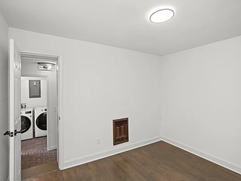 1001 Horseshoe Dr — Photo 18