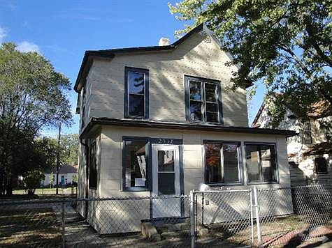 1st image of 2538 Monroe St NE