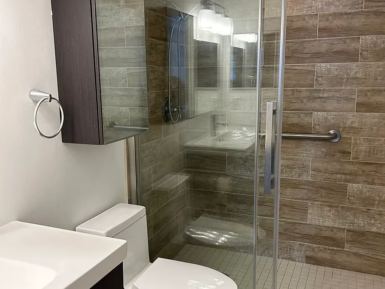 2225 Holden Ave #107 — Photo 8