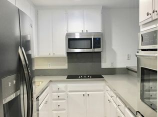 240 The Vlg UNIT 103, Redondo Beach, CA 90277