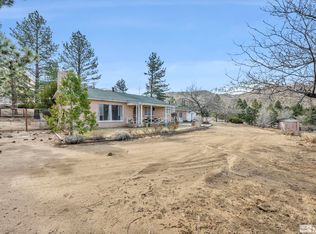 432 Pine Nut Rd, Coleville, CA 96107