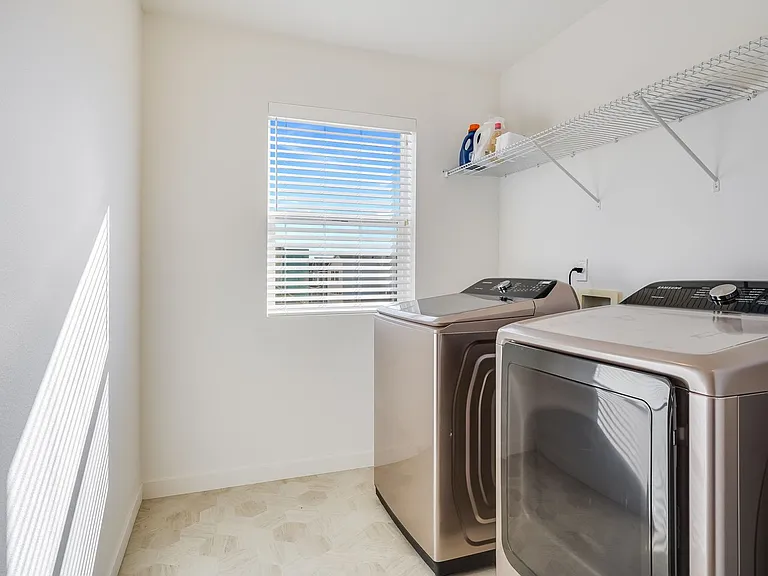 3021 S Jasper Dr — Photo 15