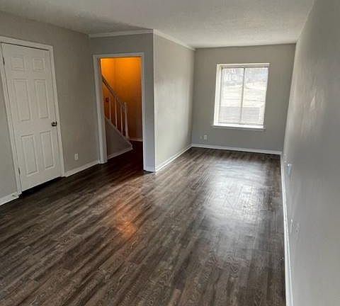 2nd image of 1896 Poplar Woods Cir E APT 1
