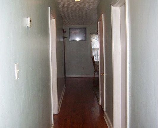 4th image of 1452 Longview Dr