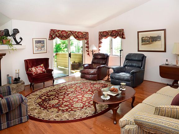 GR Sliding Doors to Deck