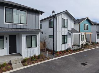 3601 SW Ashwood St, Pt Orchard, WA 98367