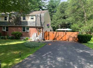 15 Maylane Dr, Salem, NH 03079