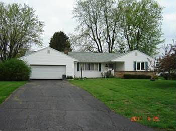 1st image of 1706 Greer Dr W