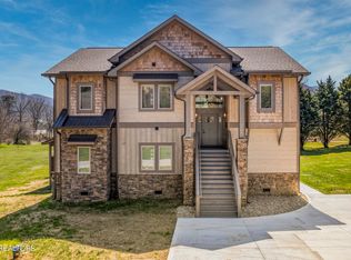 3706 Cove View Ln, Sevierville, TN 37862