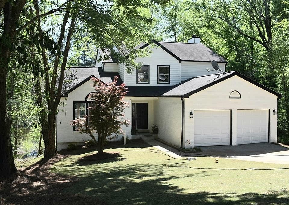 1st image of 5694 Wylmoor Dr NW