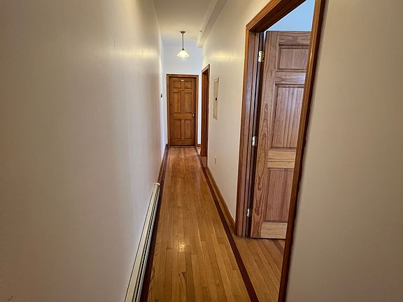 4th image of 20 Pearl St #1L