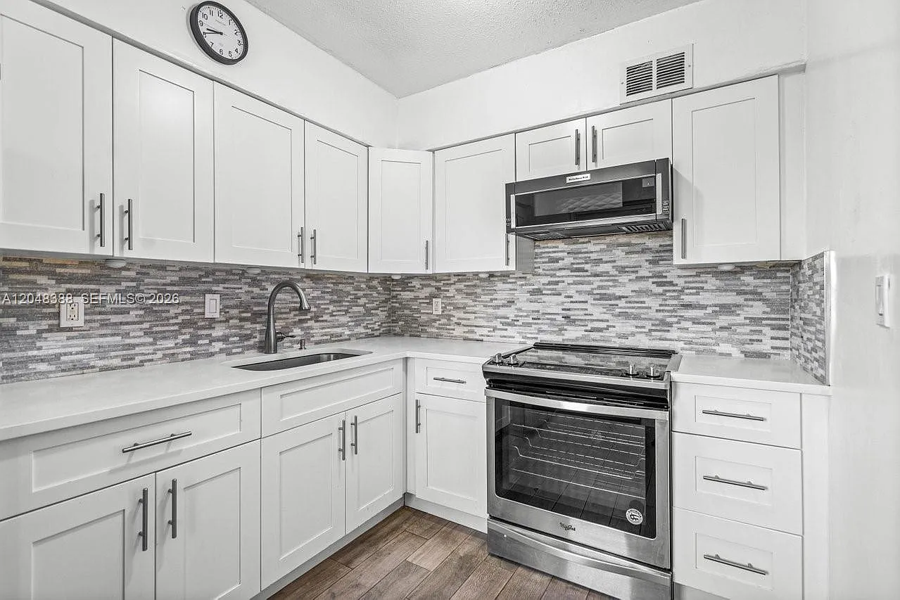 Boca Cerro Condo — Photo 1