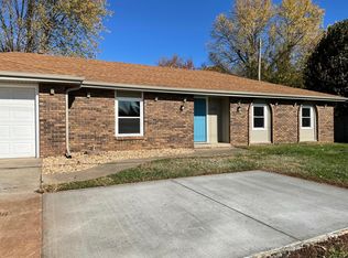 1215 E Briar St, Springfield, MO 65804