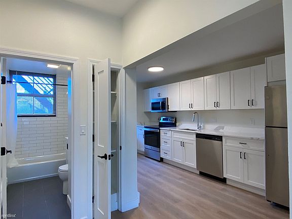 landlord_unit_photo_15