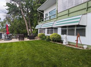 15 5th St, Newport, MN 55055
