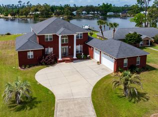 7331 Sapp Dr, Southport, FL 32409
