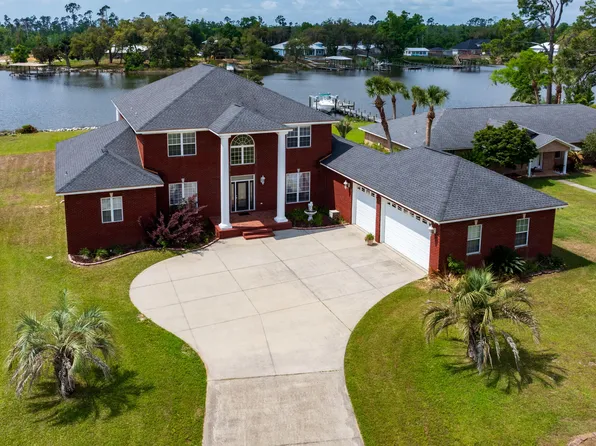 7331 Sapp Dr, Southport, FL 32409