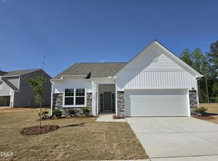 1520 Pond Overlook Dr, Nashville, NC 27856