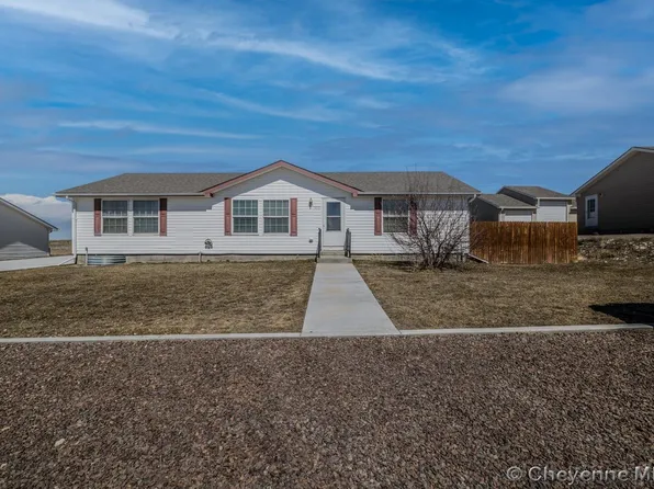 302 Abilene Loop, Burns, WY 82053