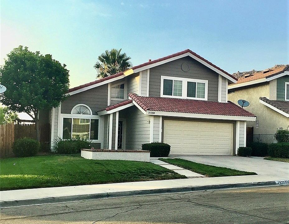 1st image of 21380 Douglasis Ct