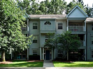 7795 Kenmure Dr APT 12, Portage, MI 49024