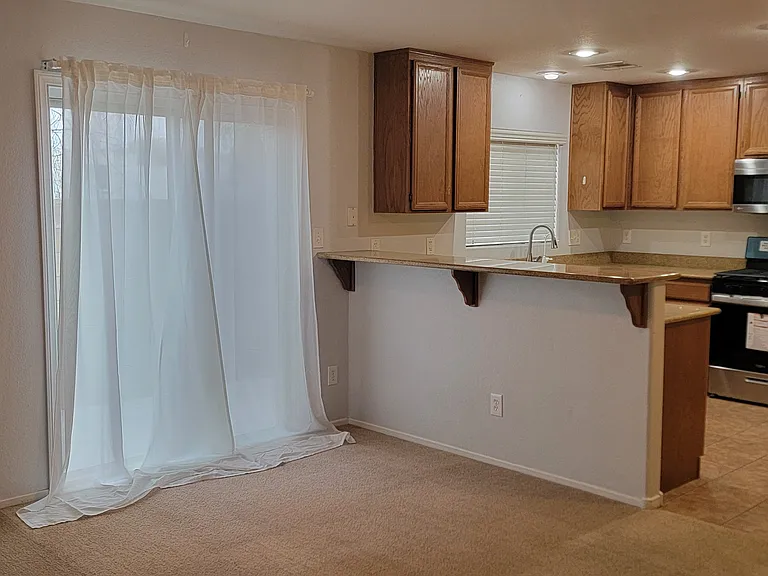 8211 Time Machine Ave — Photo 2