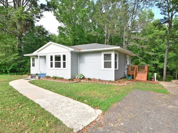 1265 Doublehead Rd, Roanoke, AL 36274