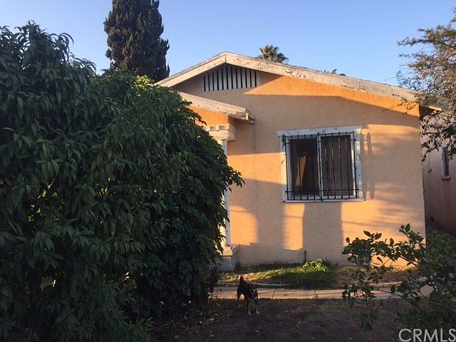 1st image of 1517 W 59th St