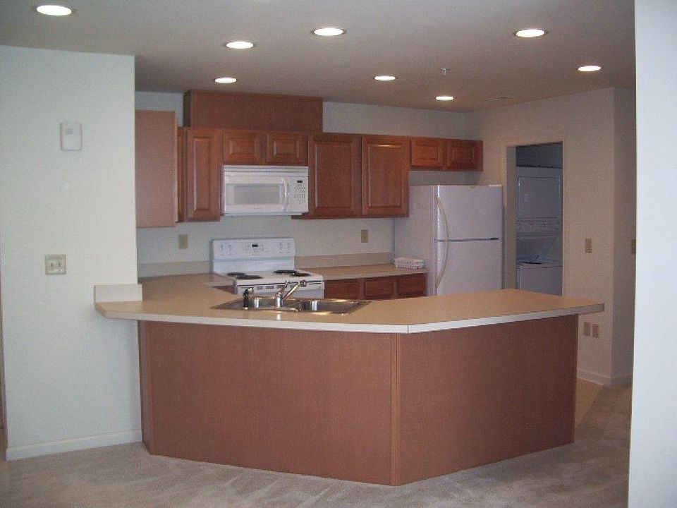 1st image of 138 E Antietam St APT 104