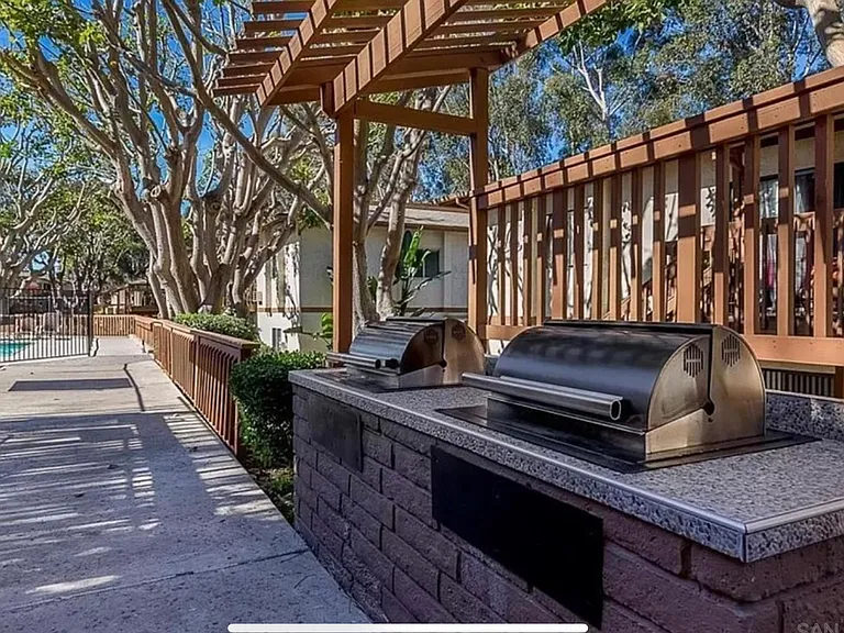 6386 Rancho Mission Rd #305 — Photo 9