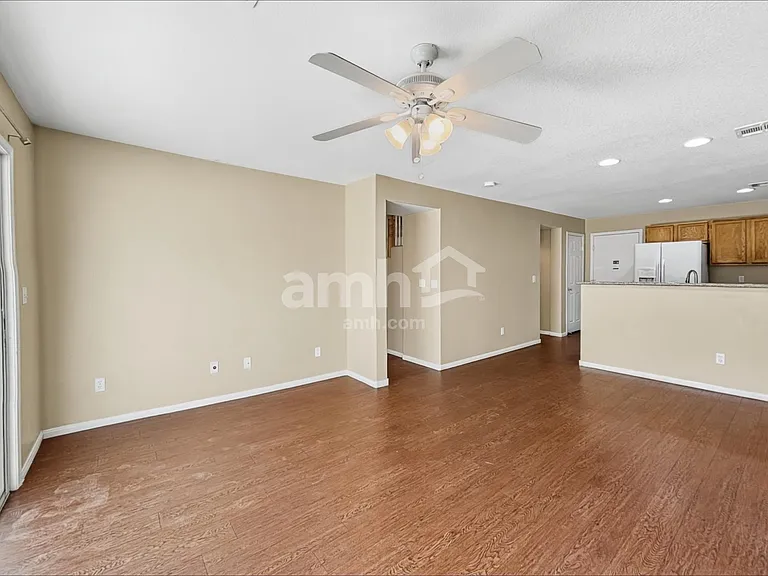 8350 Fort Hallock Ave — Photo 8