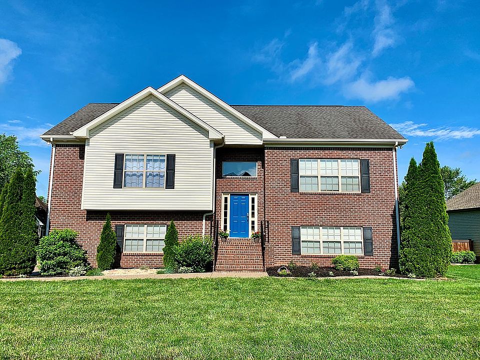 1st image of 105 Ashfield Ct