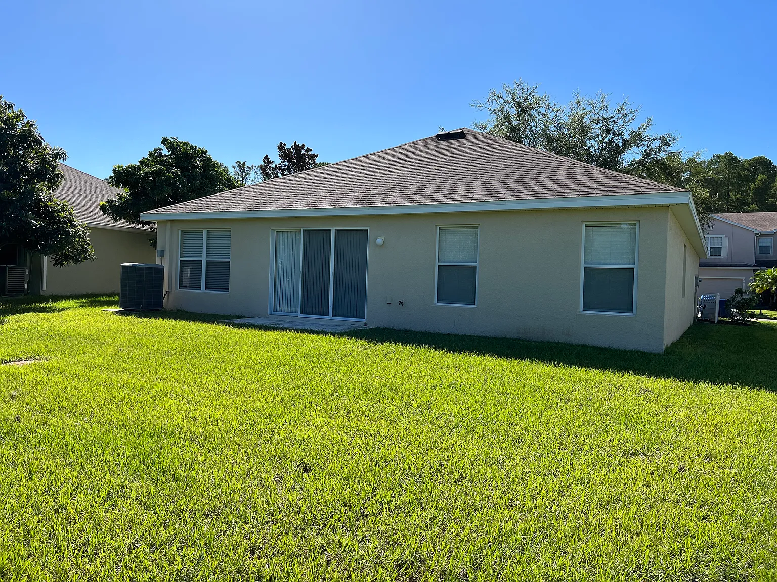 Dupree Lakes, Great Location — Photo 2