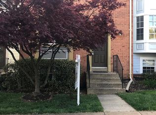 7916 Peyton Forest Trl, Annandale, VA 22003