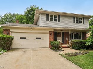 1970 Radcliffe Dr, Westlake, OH 44145