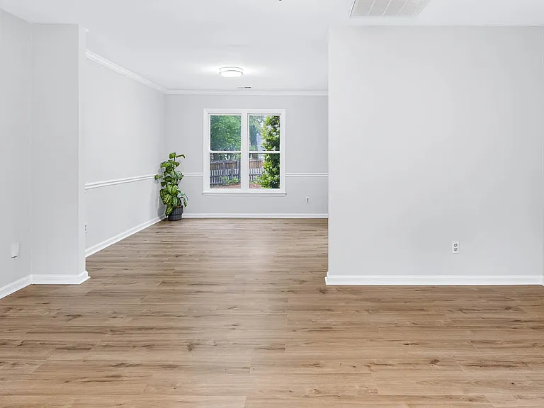 106 Sarabande Dr — Photo 6